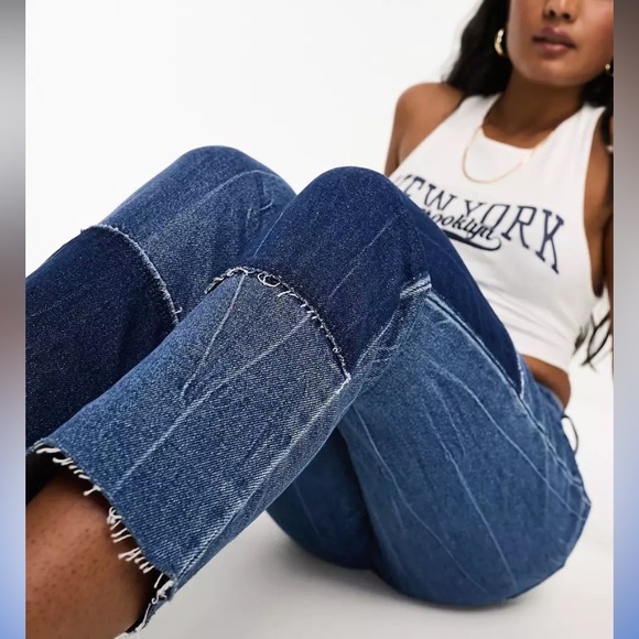 Hollister Curvy High Rise Mom Jeans Blue Size 26 - Picture 2 of 15